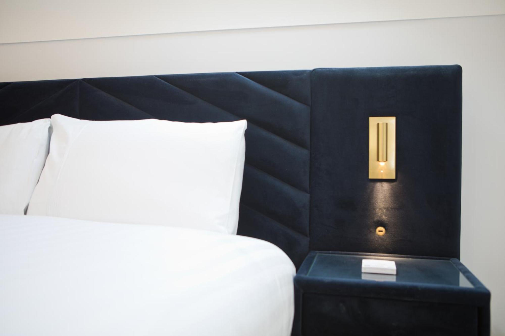 Ultra Stylish Apt Set In An Affluent Location 浦耳 外观 照片