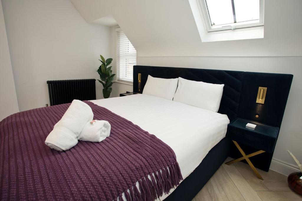 Ultra Stylish Apt Set In An Affluent Location 浦耳 外观 照片